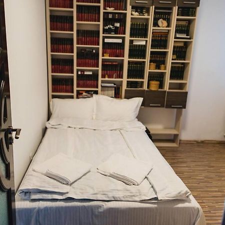 2 Bedroom Apt Park Belvedere Sibiu Exterior photo